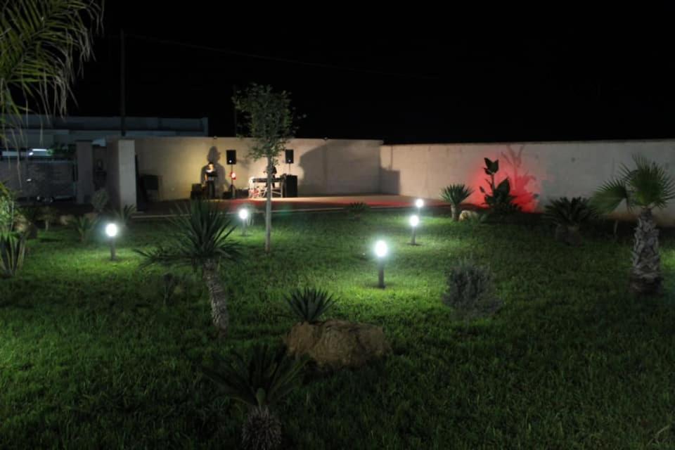 B&B Italia Carmiano  Buitenkant foto
